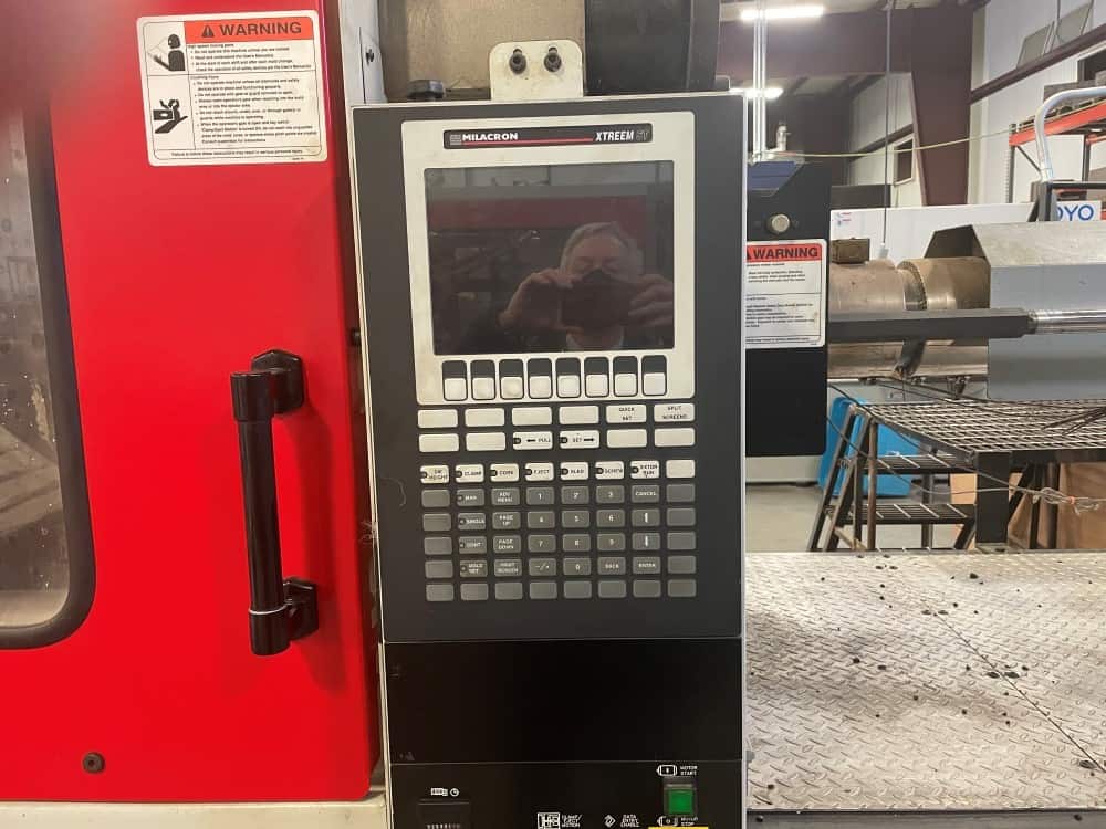 Used Cincinnati Milacron MT310-36 - Injection Molding