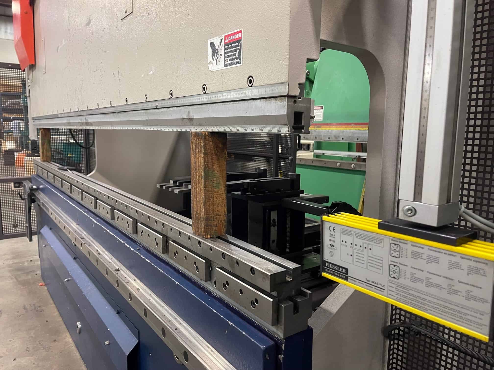 Used Bystronic PR1003100 Press Brake 8071415