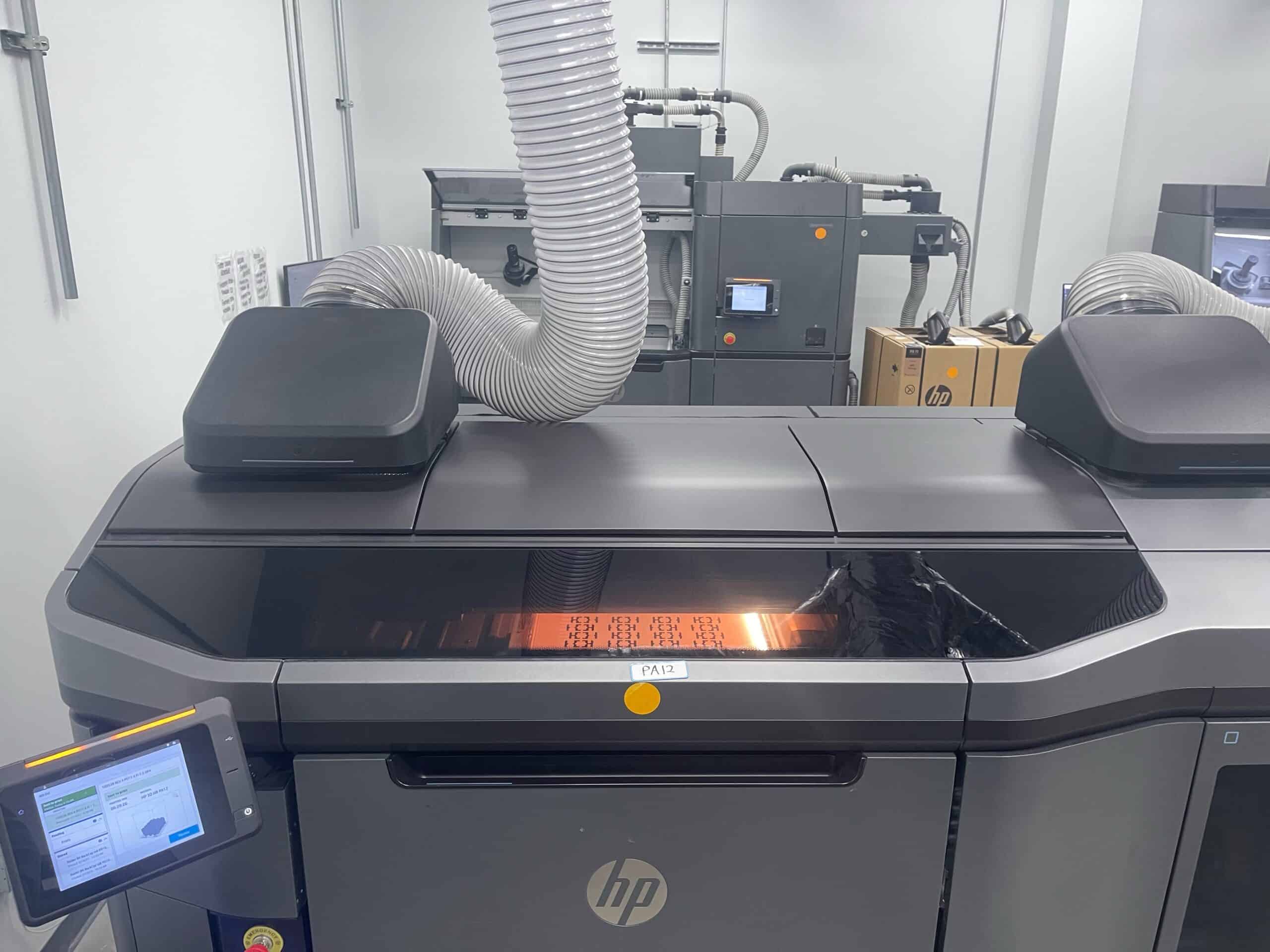 ujævnheder er der Galaxy Used HP Jet Fusion 4200 - Printing Equipment - 8072734